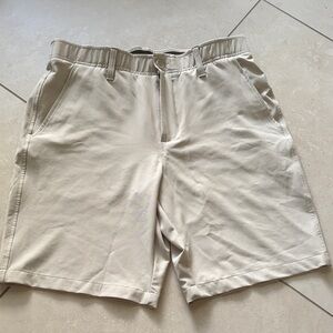 Under armour Men's athletic Tan Shorts